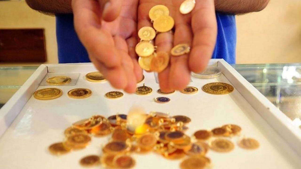 Gram altın düşmeye devam edecek mi? Tuna Kaya 'Son dip bölgesi burası' deyip korkulacak rakamı açıkladı! 11